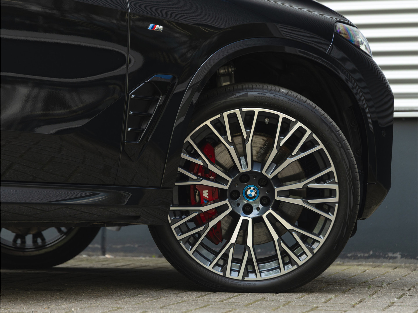 BMW BMW