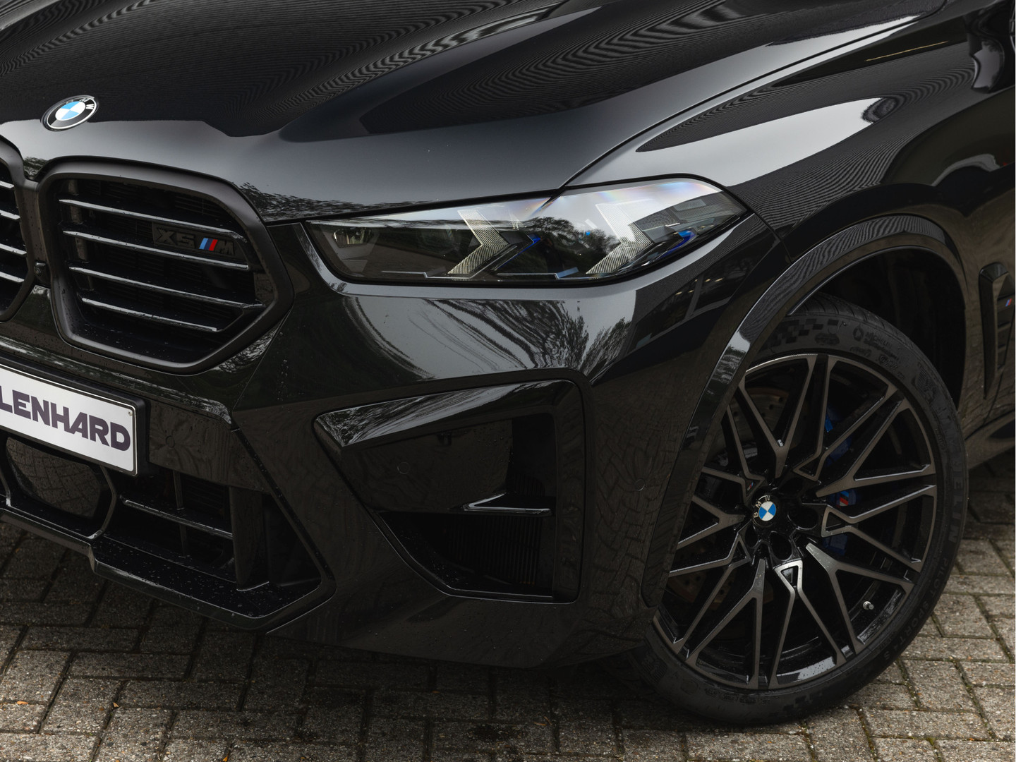 BMW BMW