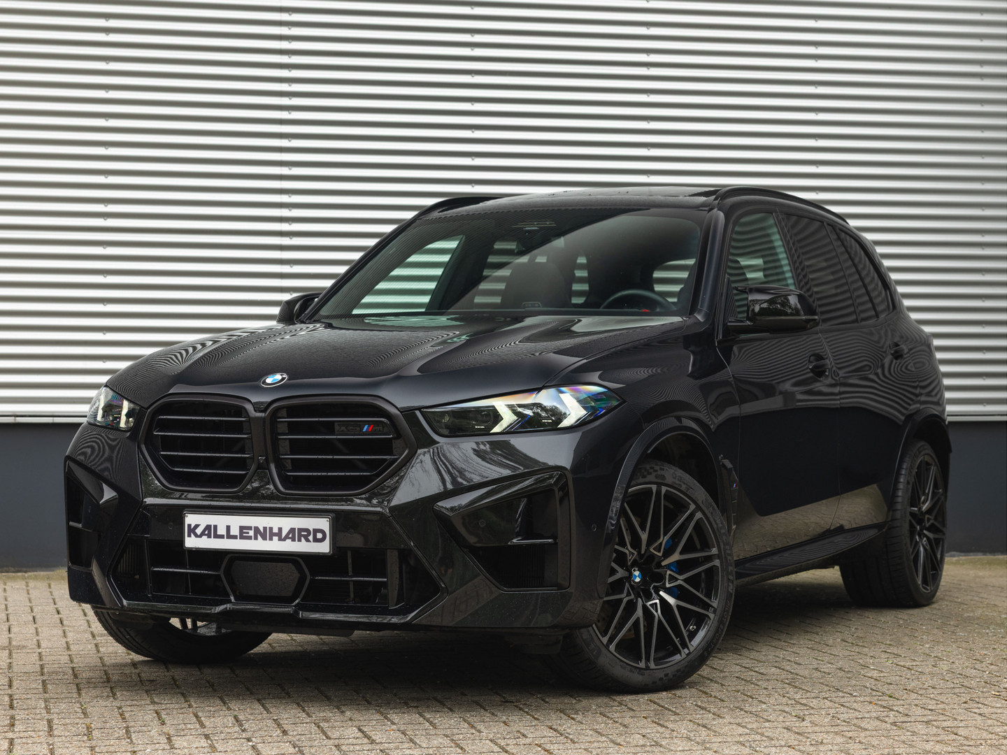 BMW BMW