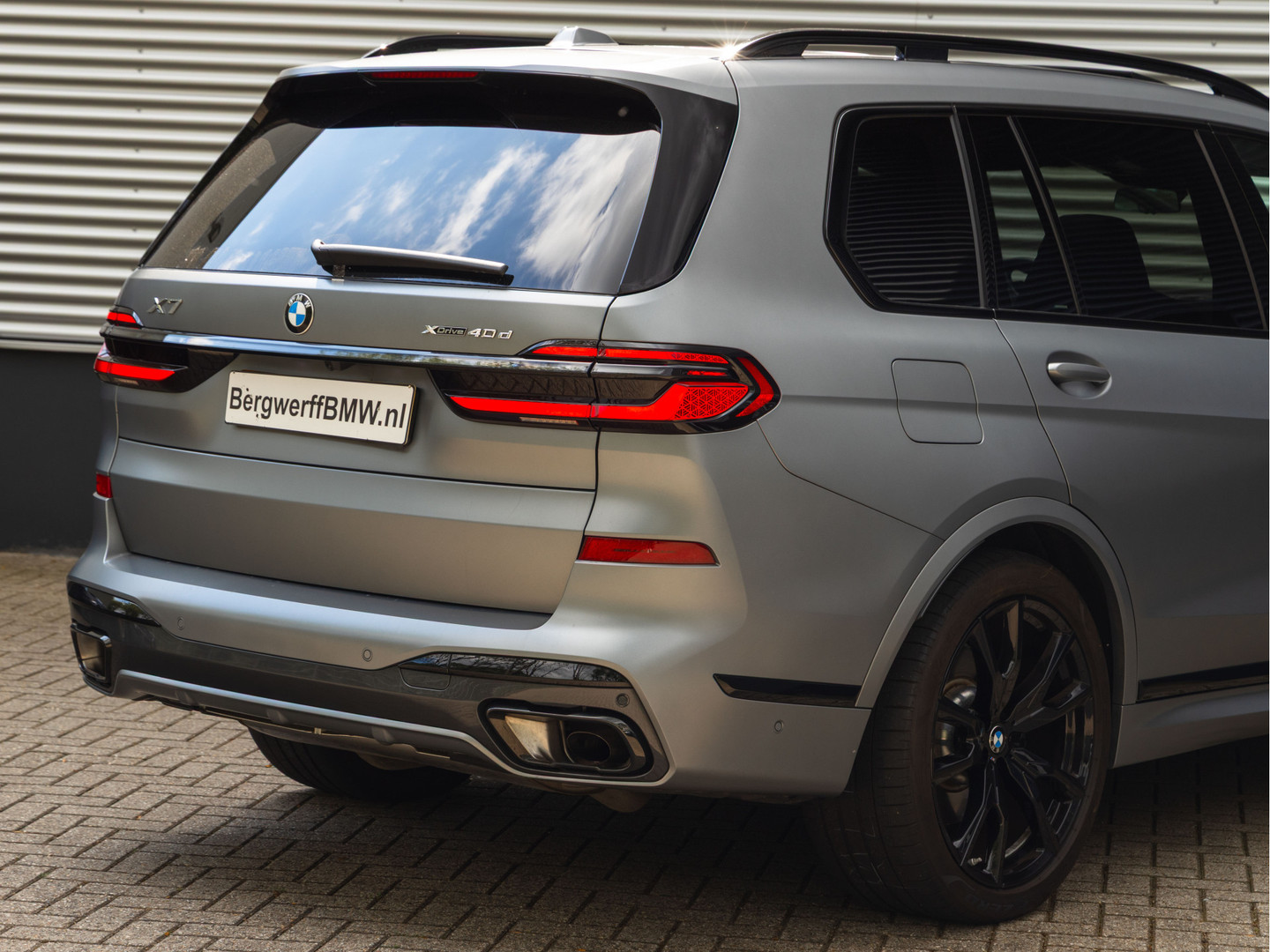 BMW BMW