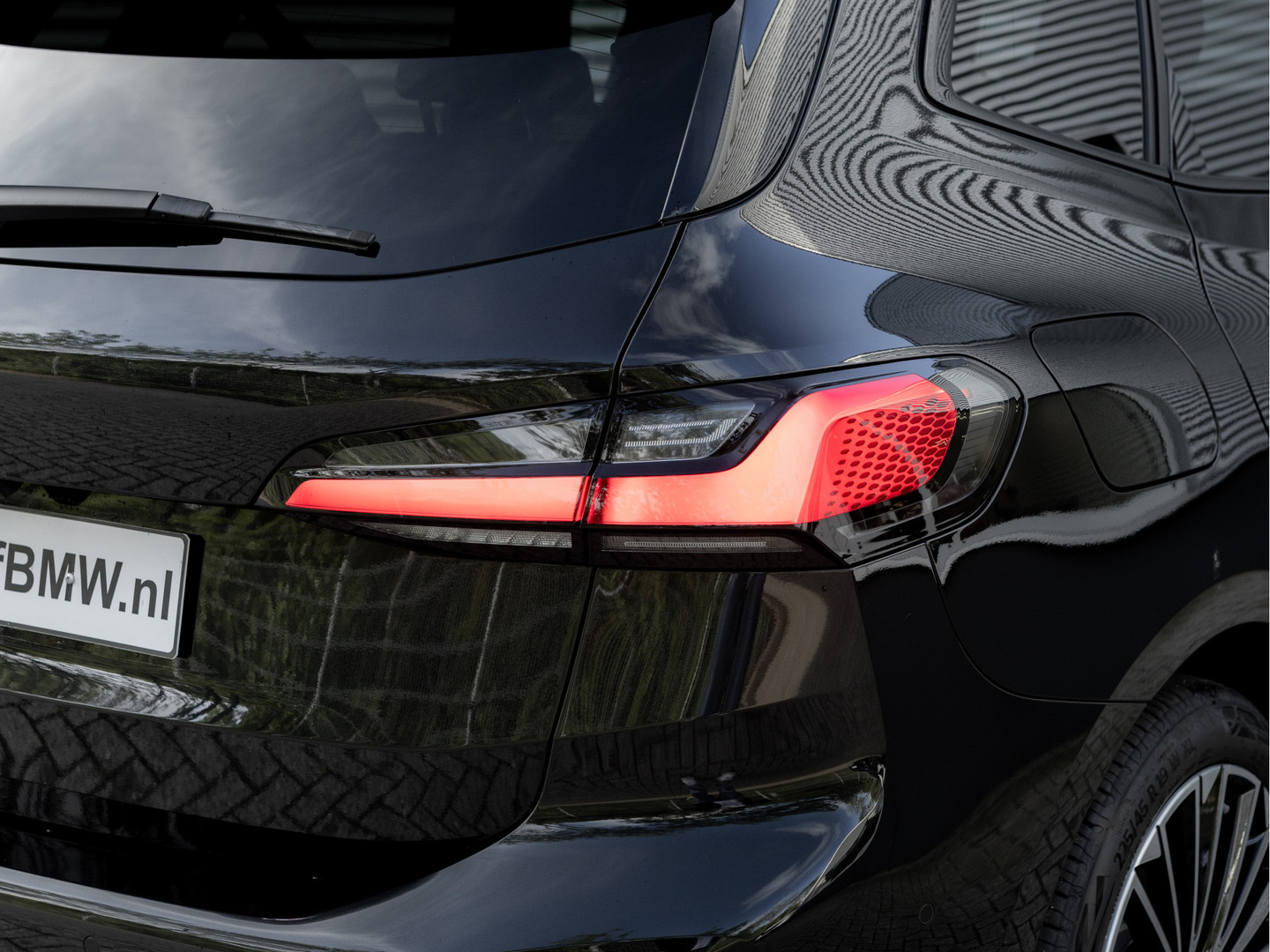 BMW BMW