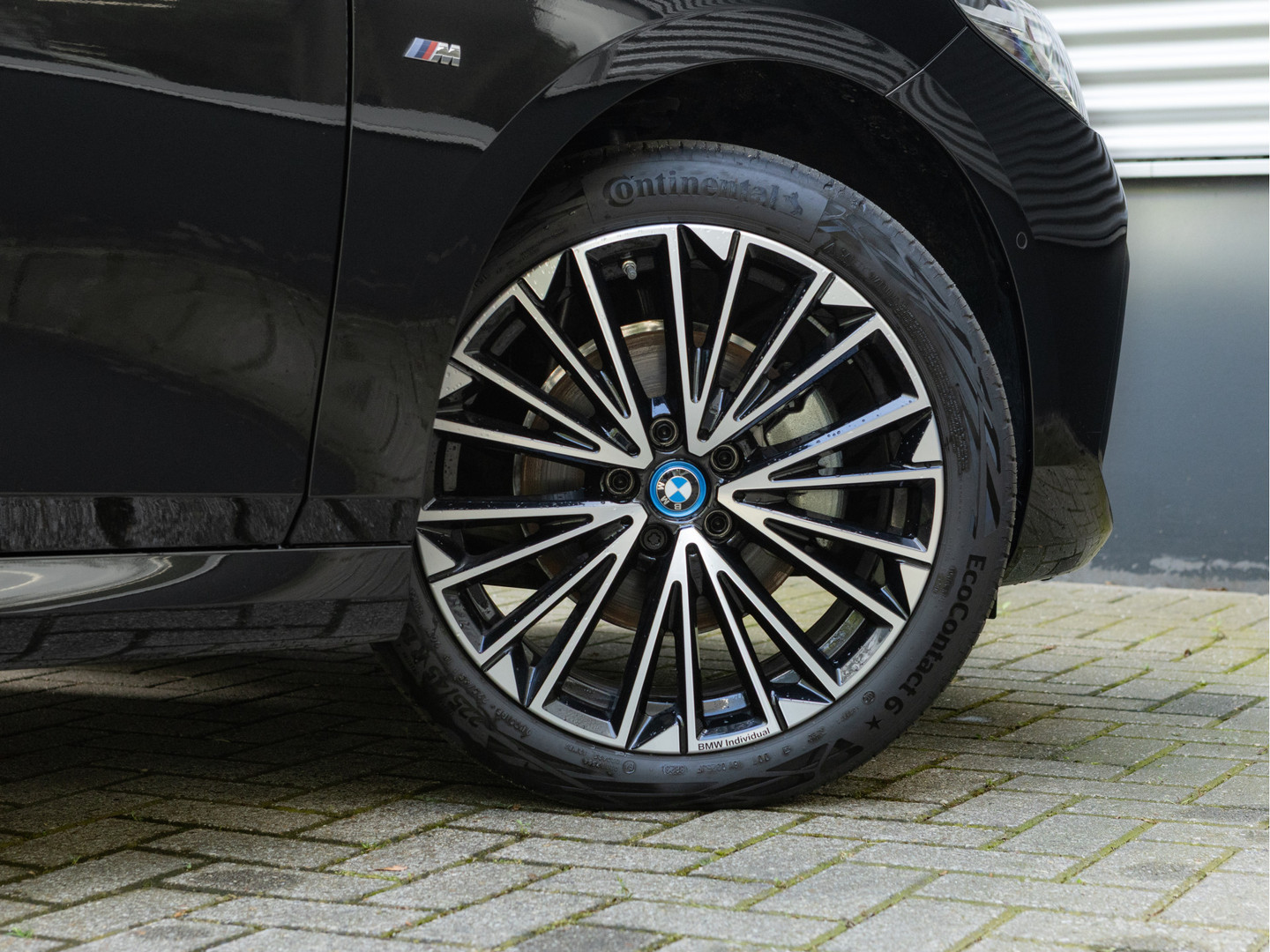 BMW BMW