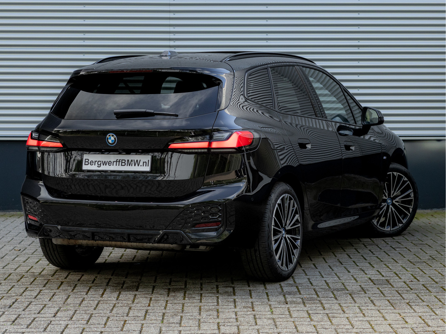 BMW BMW