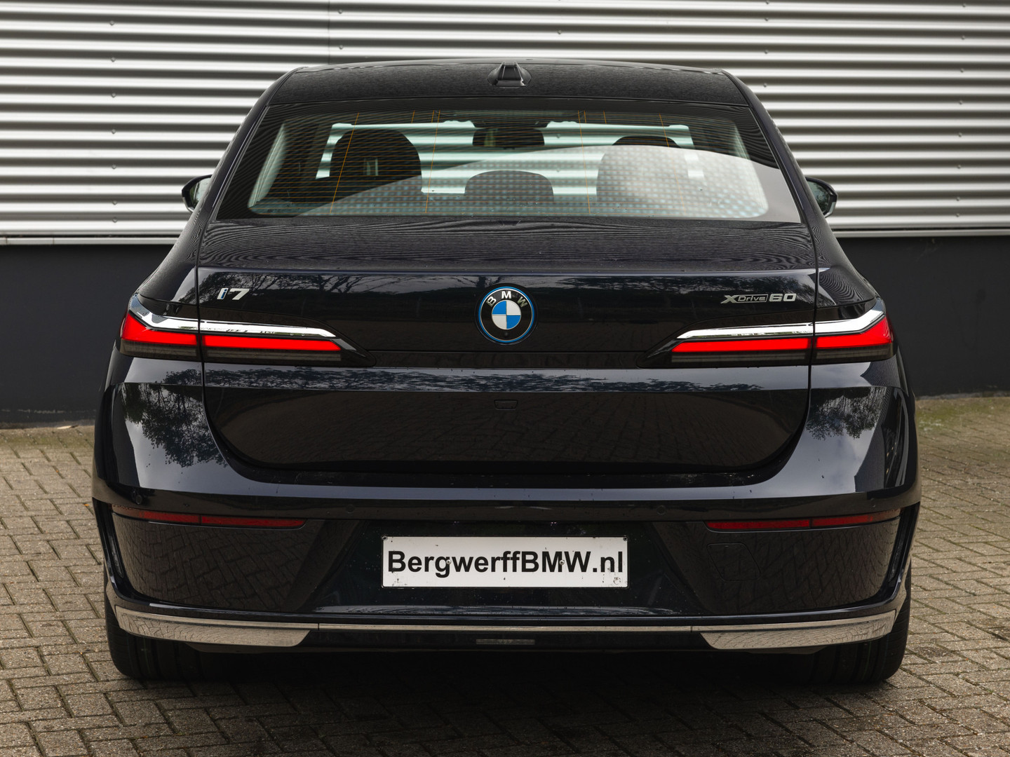 BMW BMW