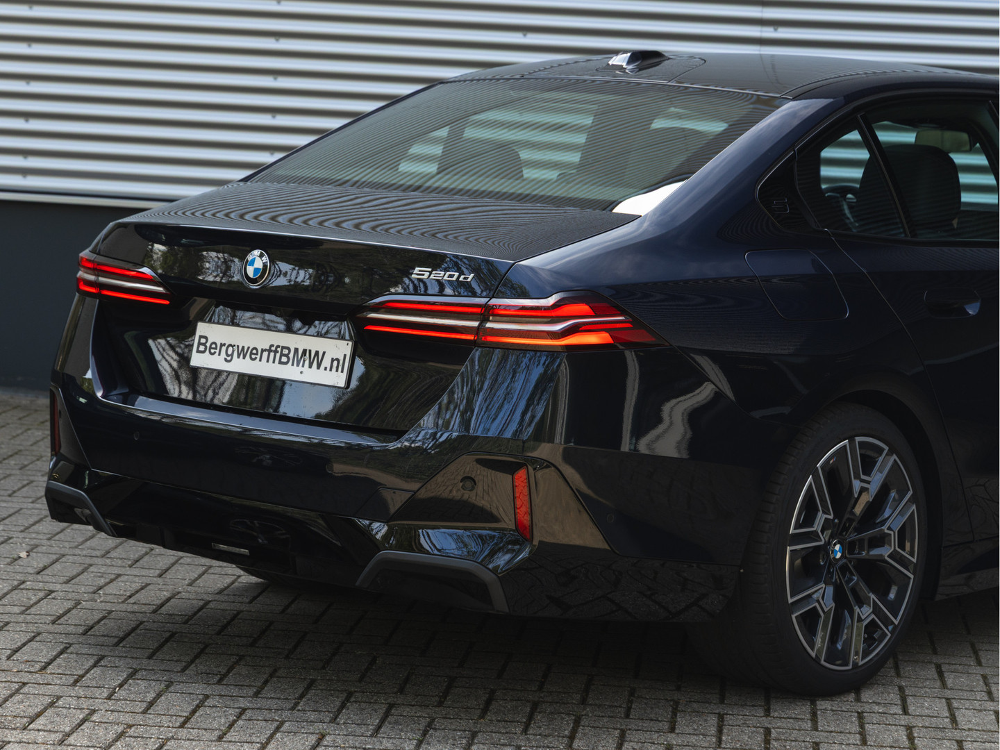 BMW BMW