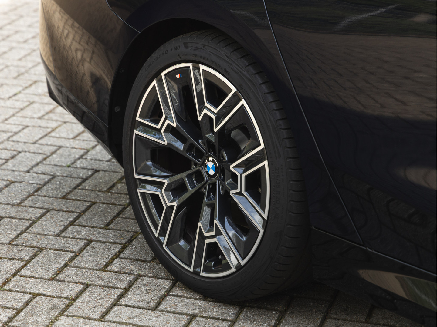 BMW BMW
