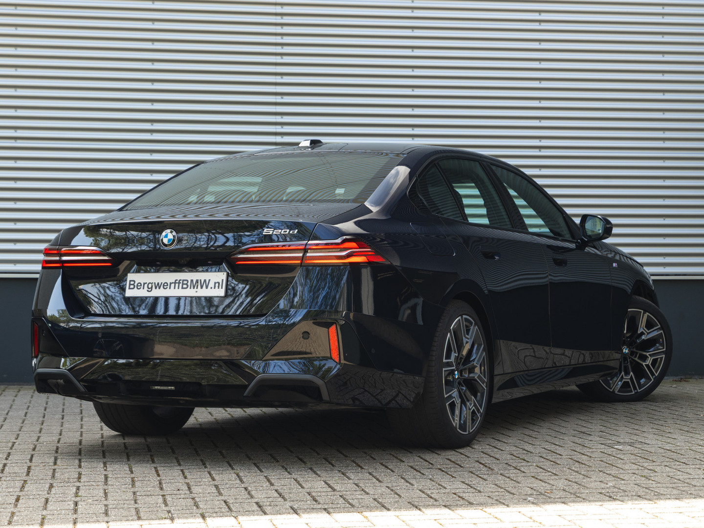 BMW BMW