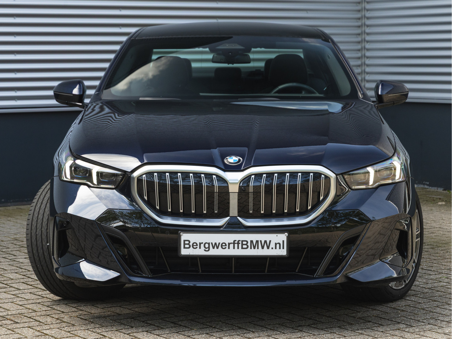 BMW BMW