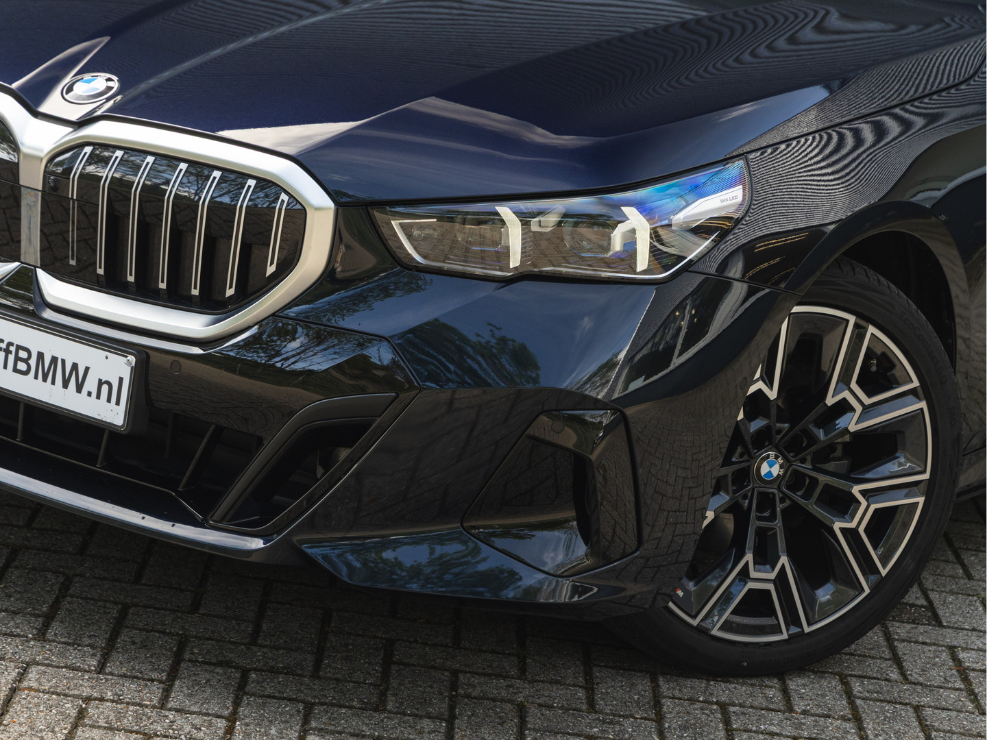 BMW BMW