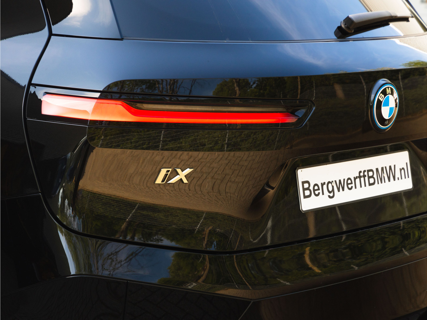 BMW BMW