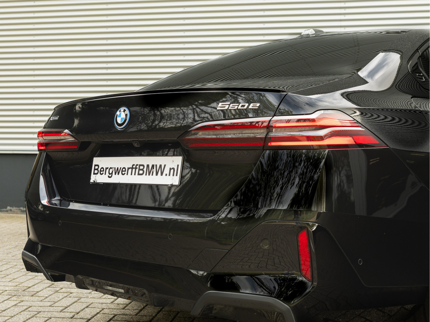 BMW BMW