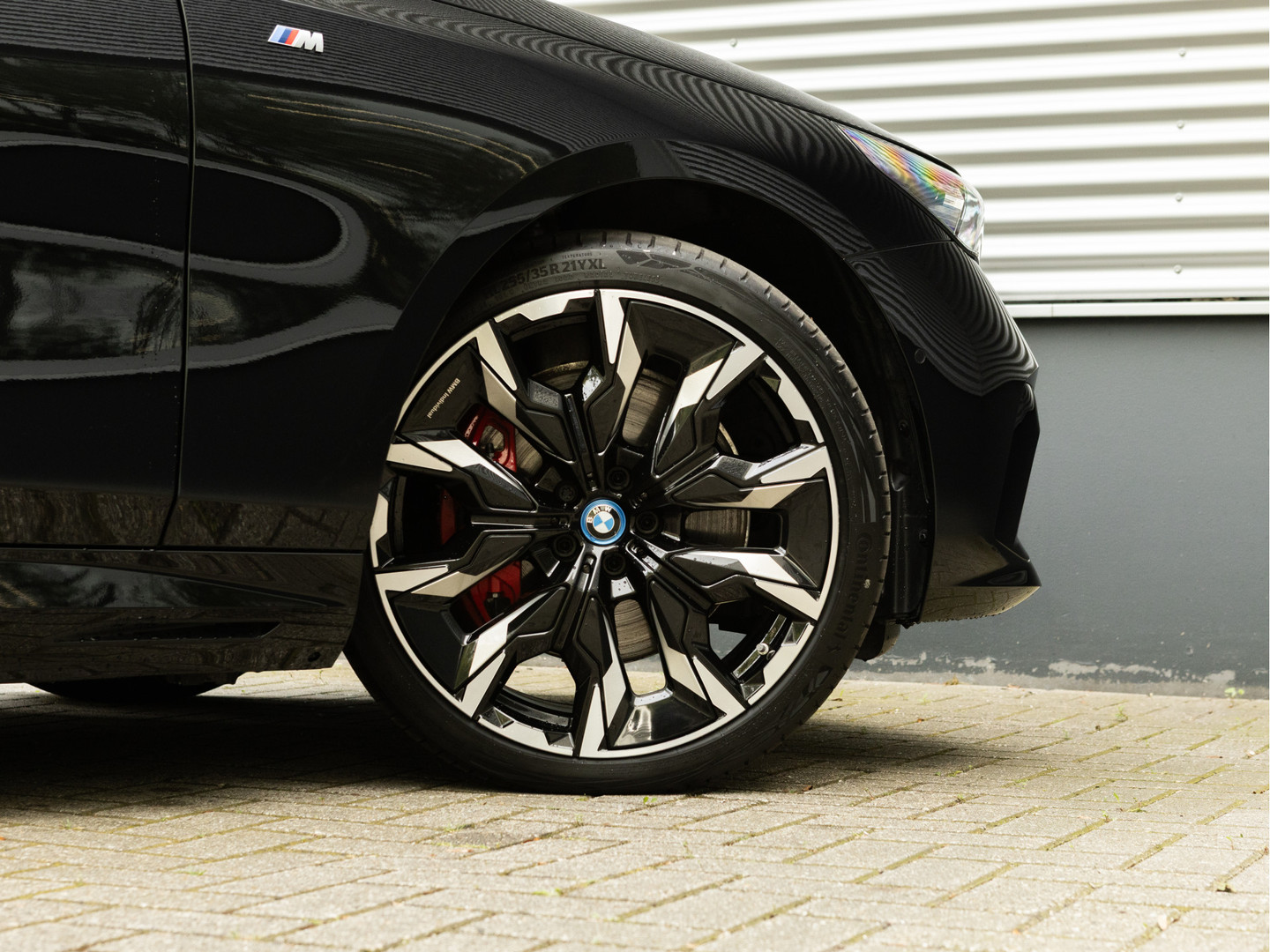 BMW BMW