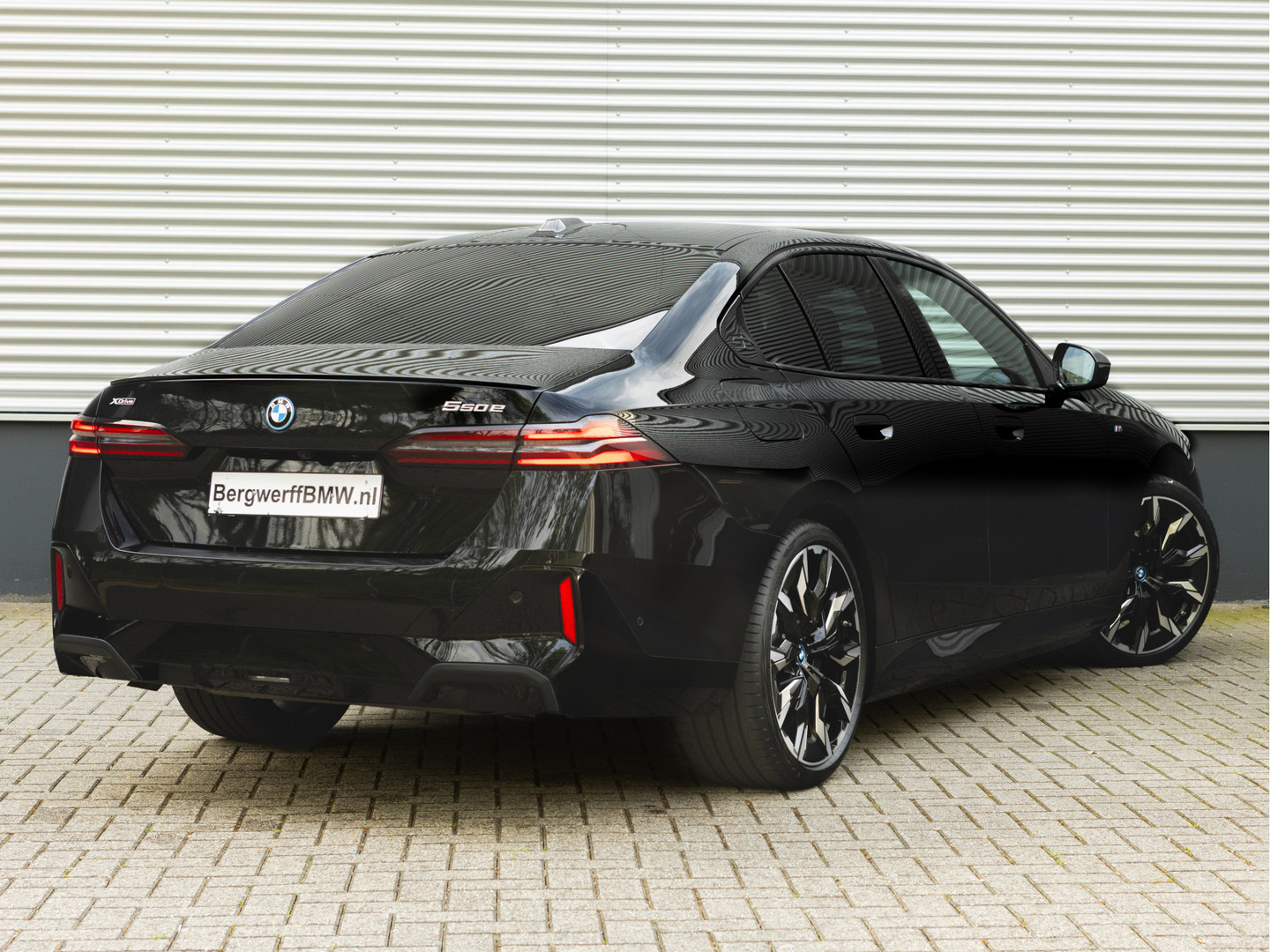 BMW BMW