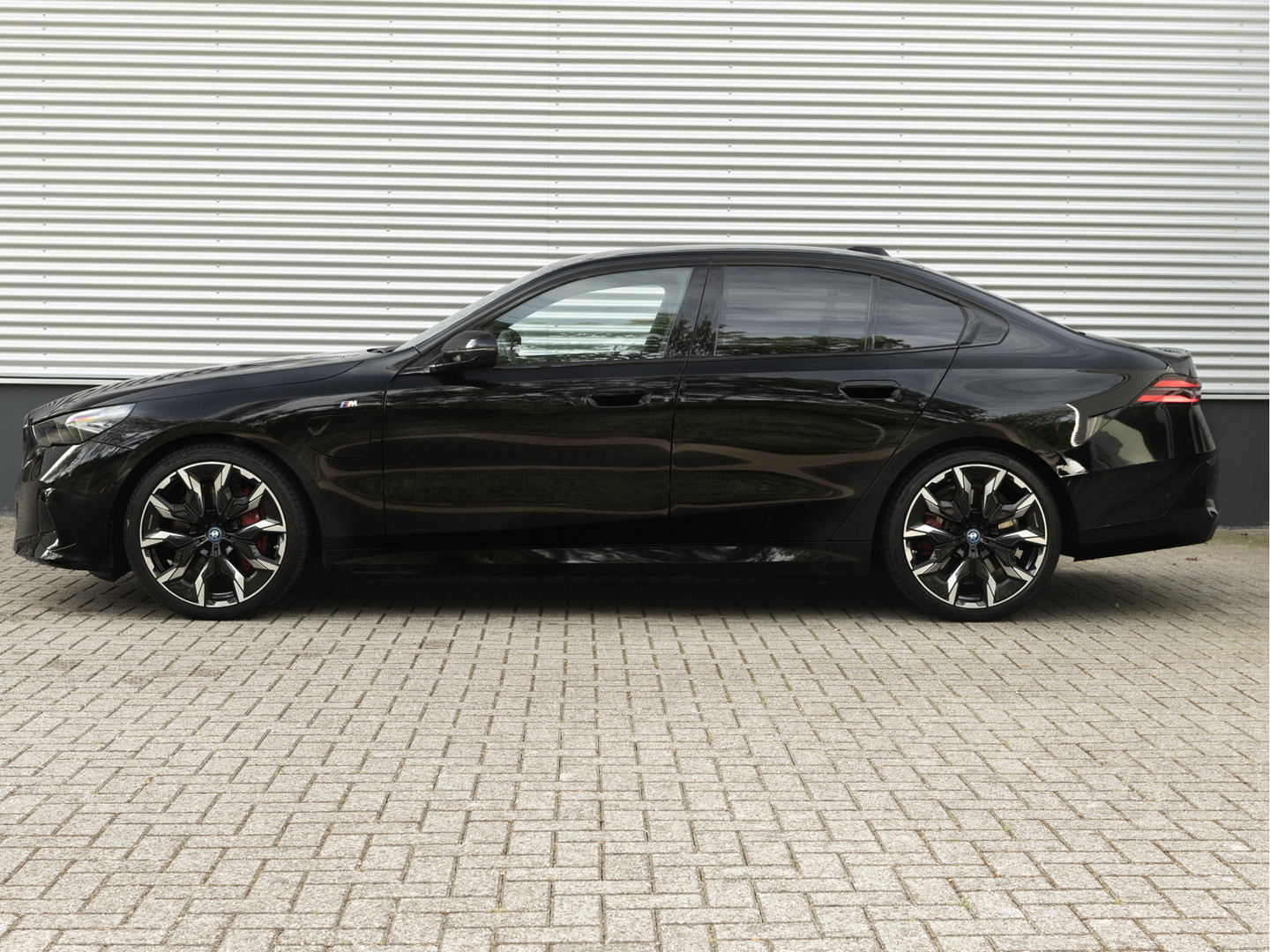 BMW BMW