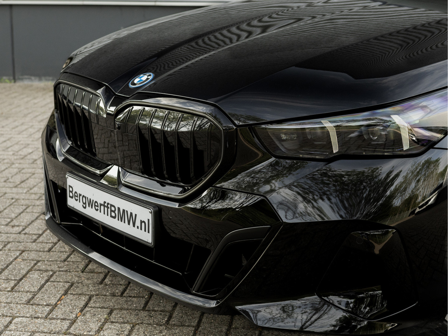 BMW BMW