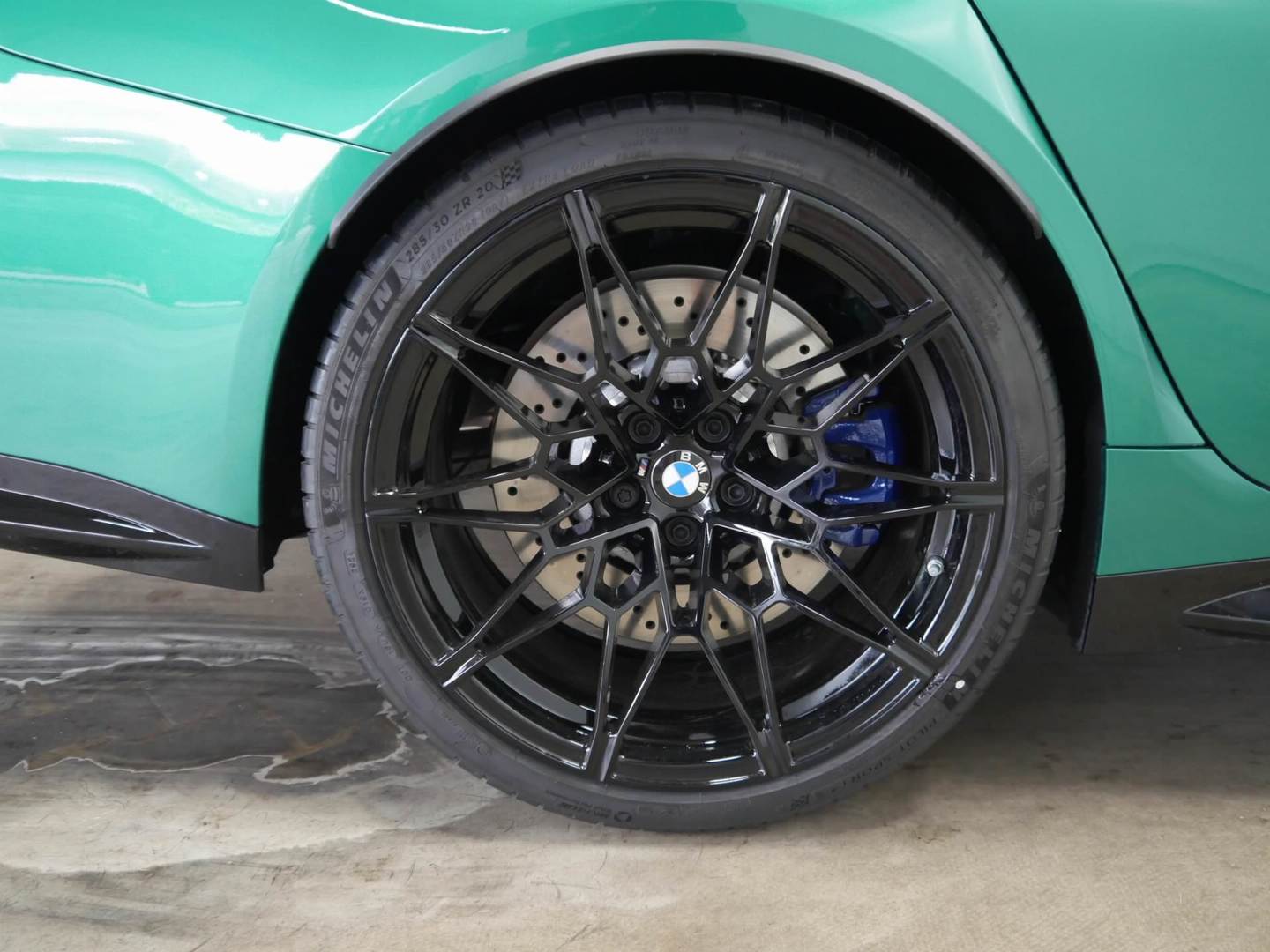 BMW BMW