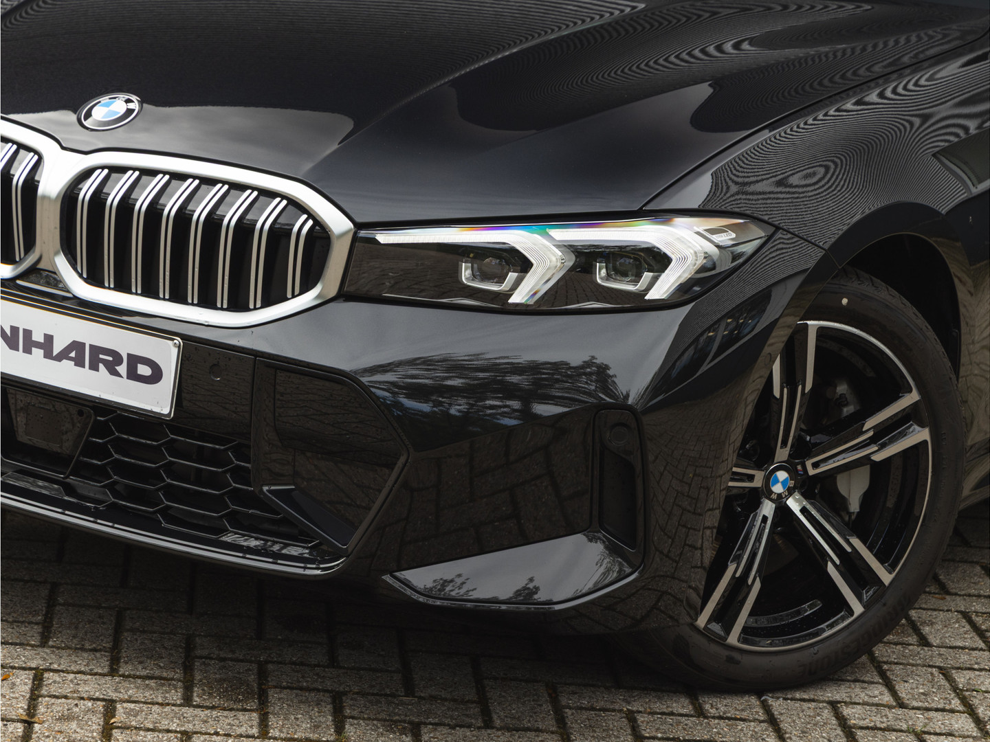 BMW BMW