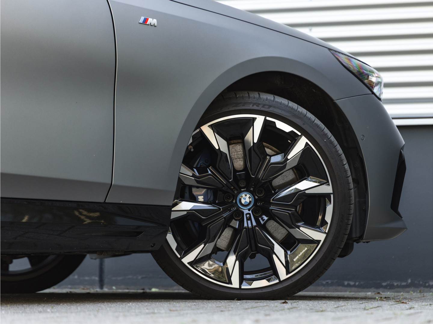 BMW BMW