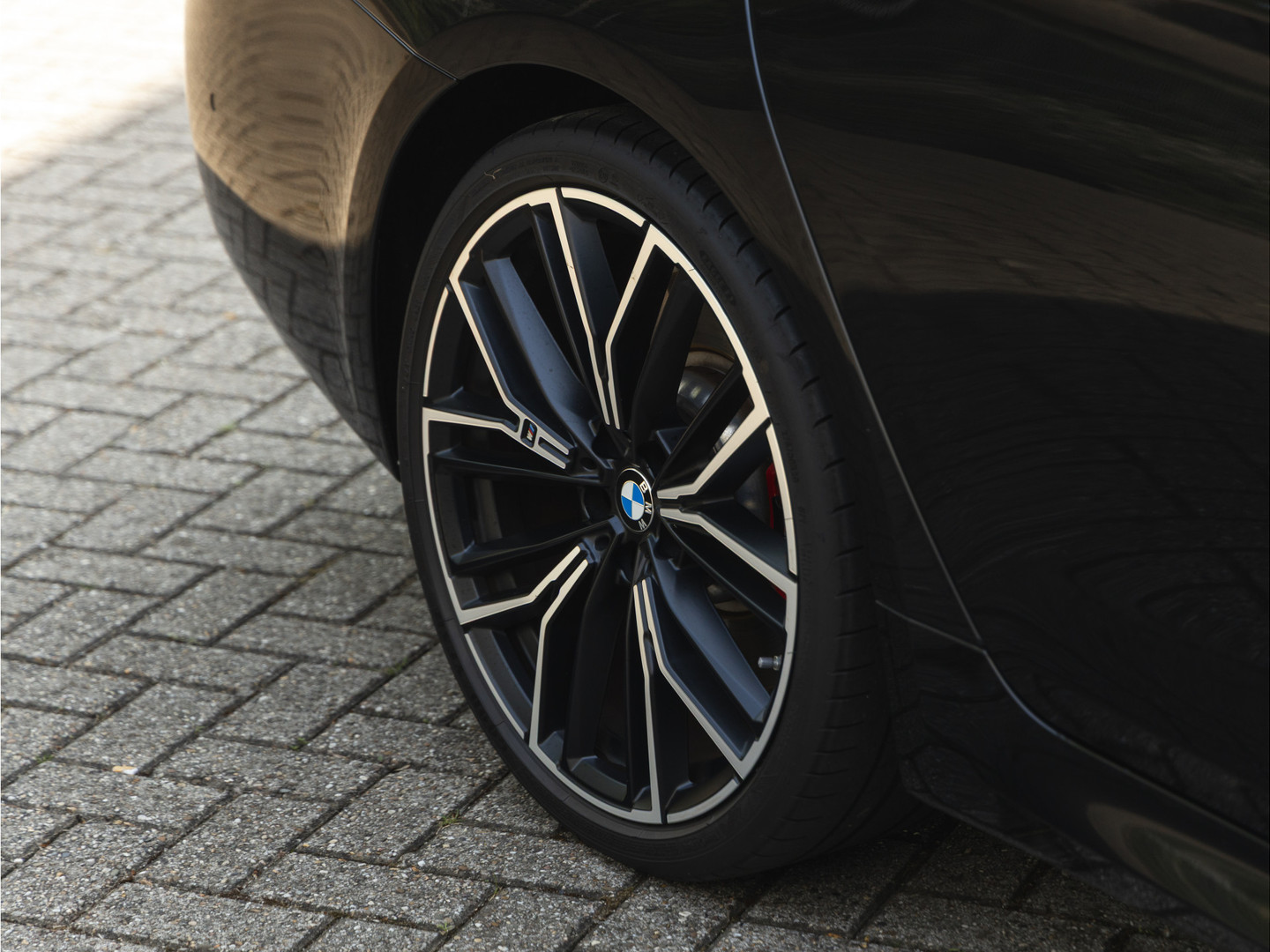 BMW BMW