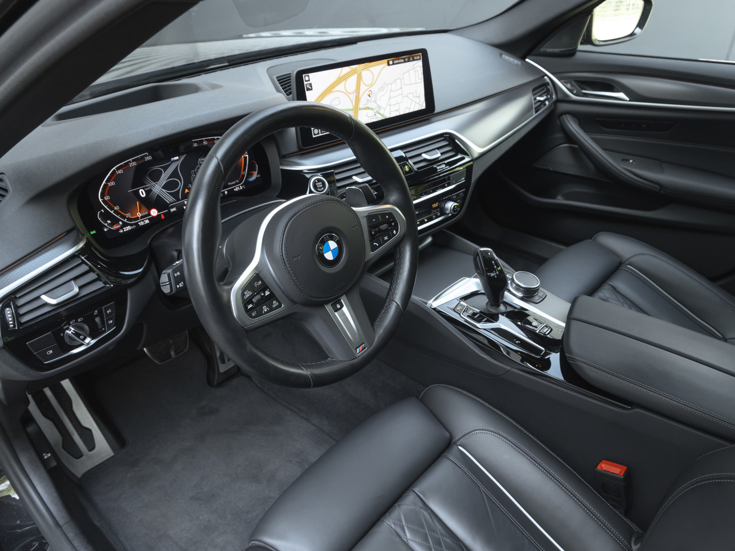 BMW BMW