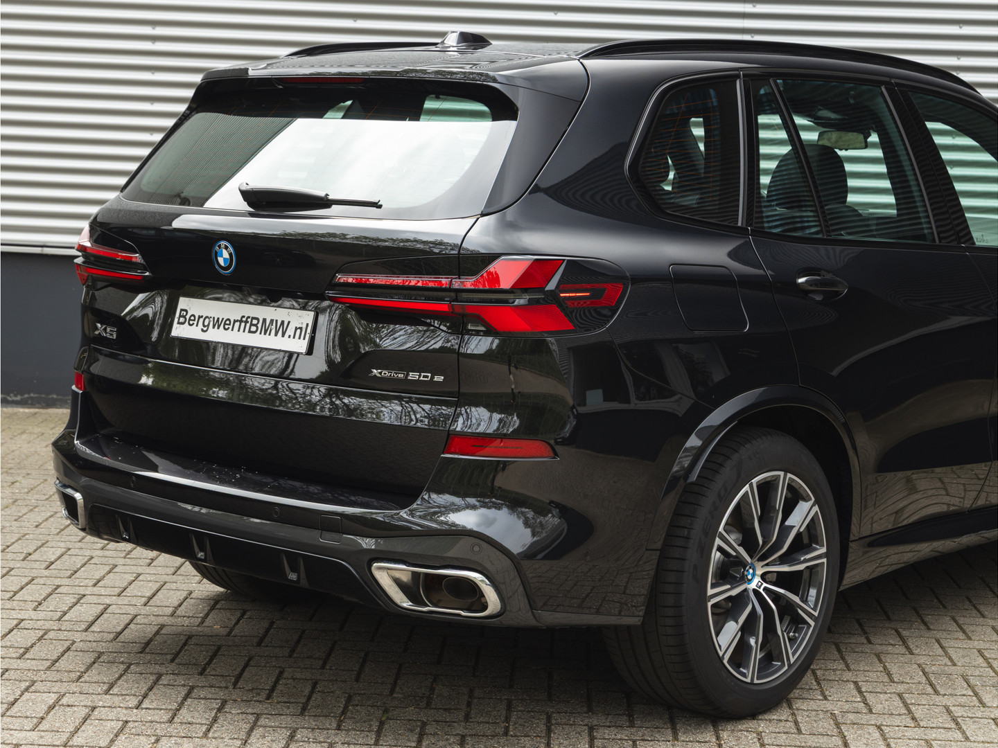 BMW
