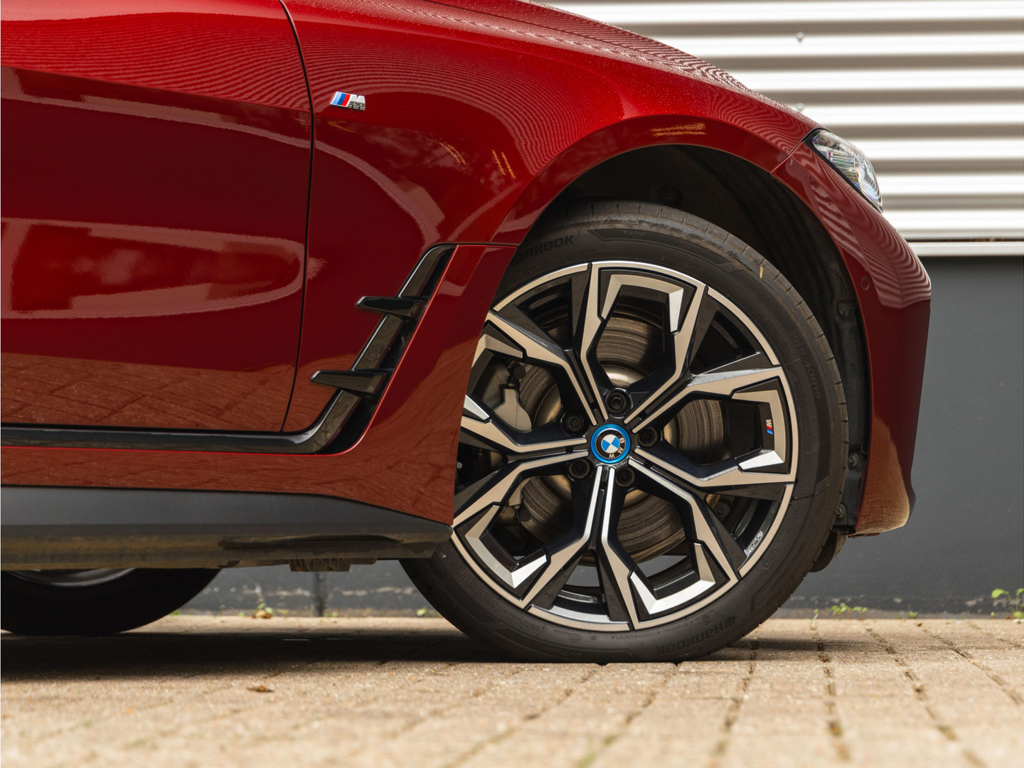 BMW BMW