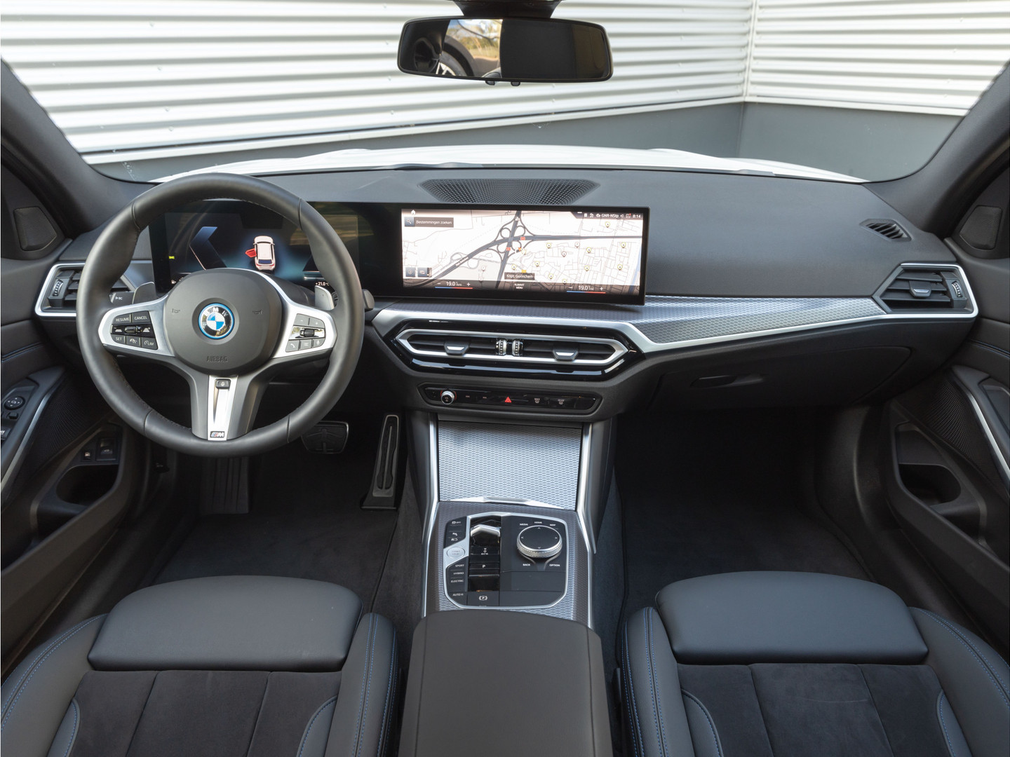 BMW BMW