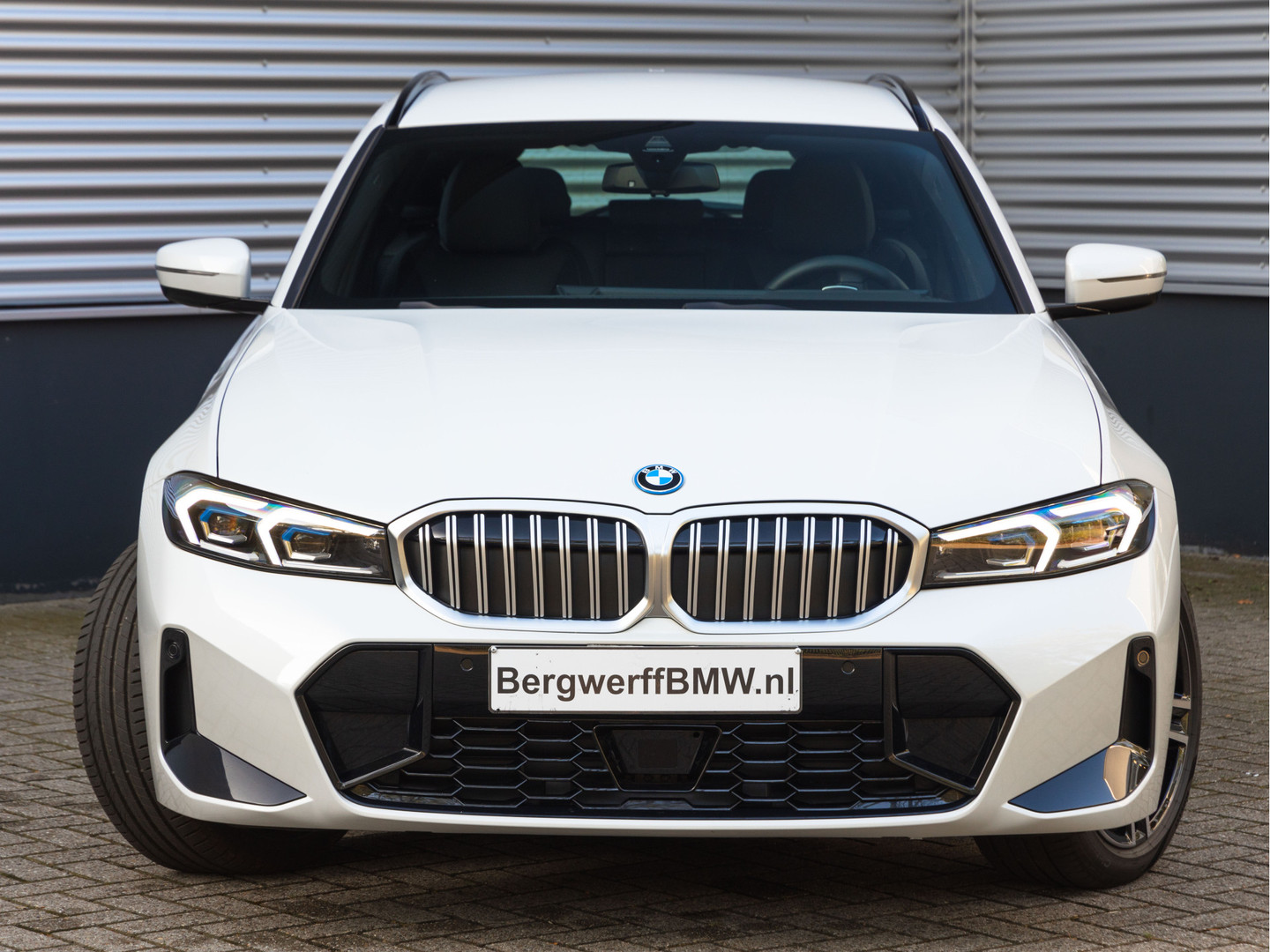 BMW BMW