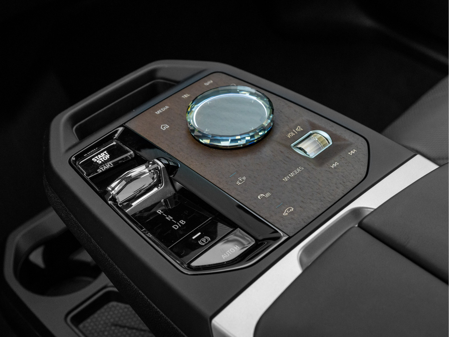 BMW BMW