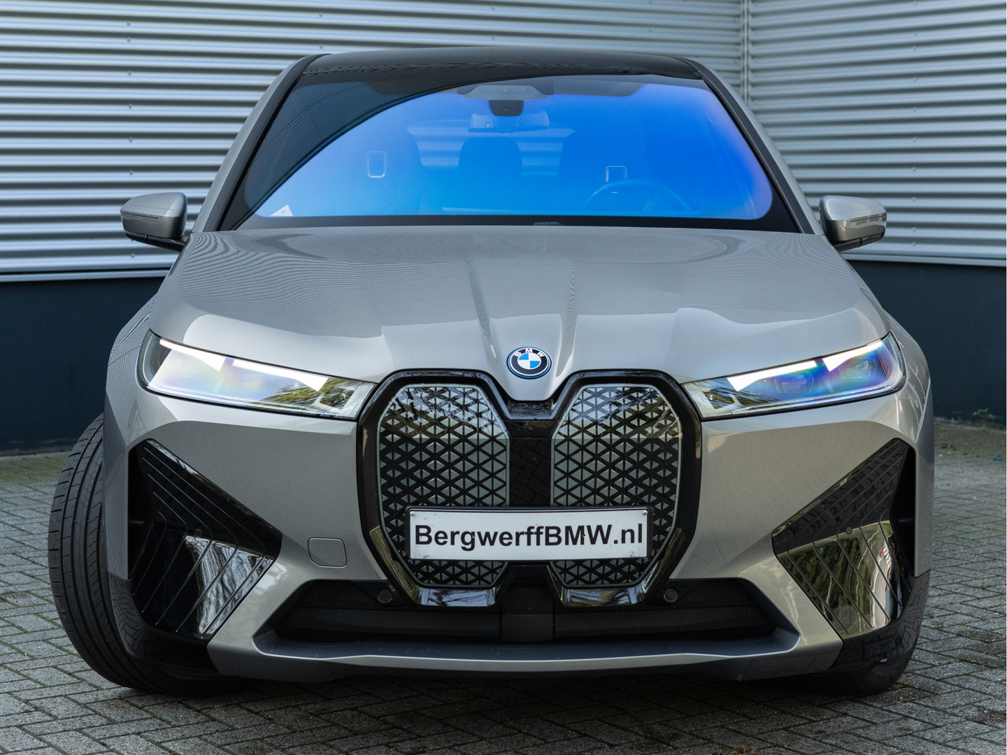 BMW BMW