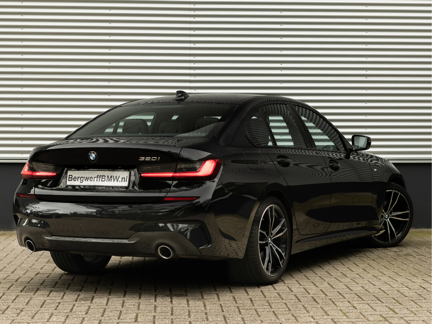 BMW BMW