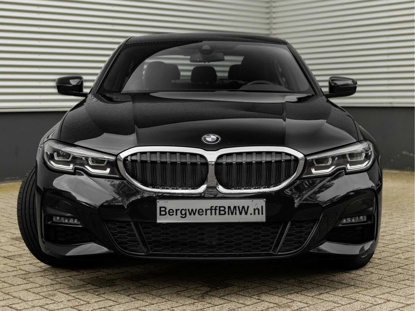 BMW BMW