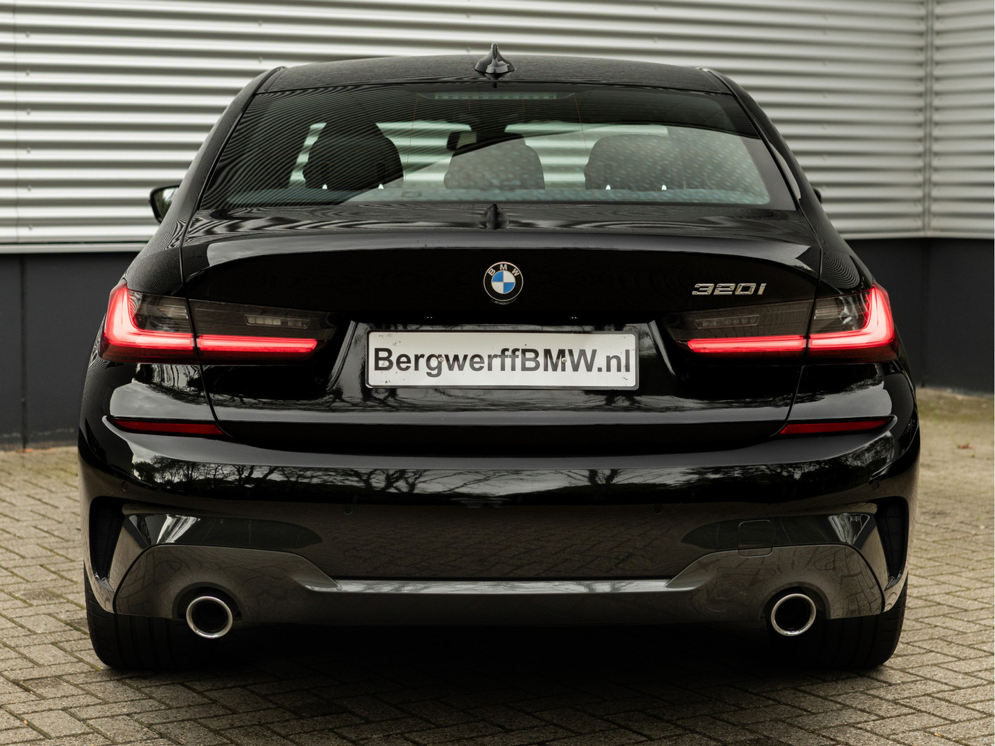 BMW BMW