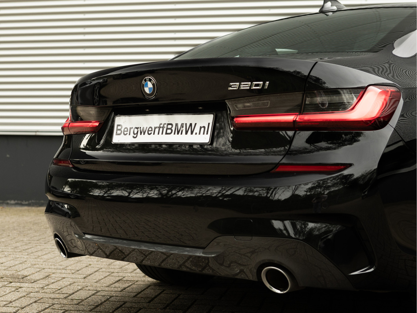 BMW BMW
