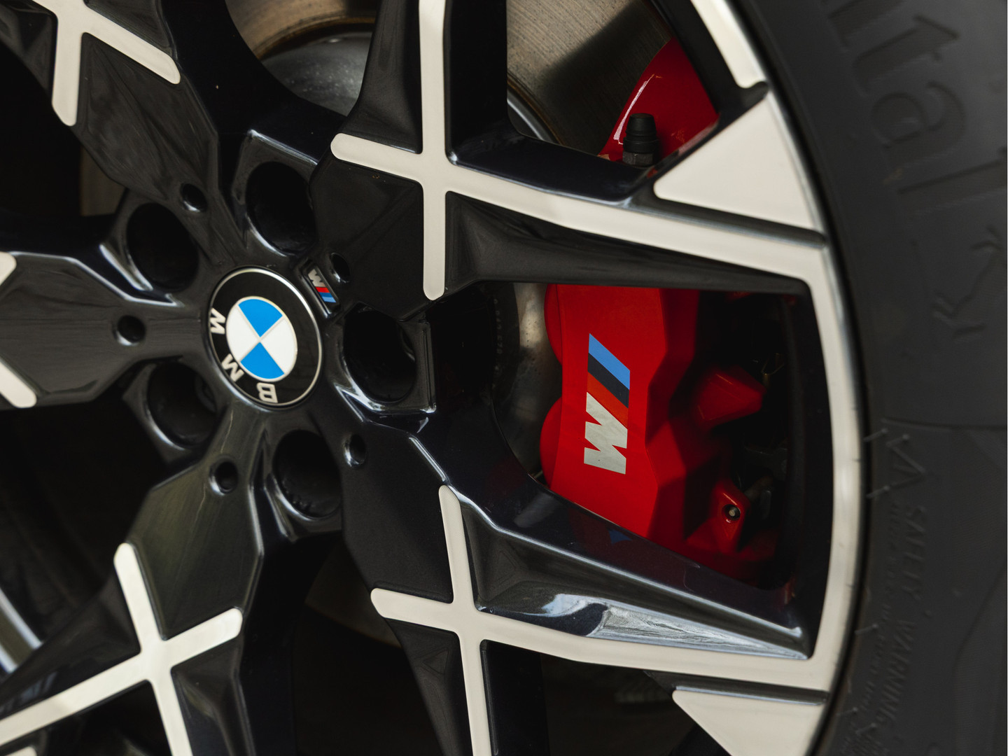 BMW BMW