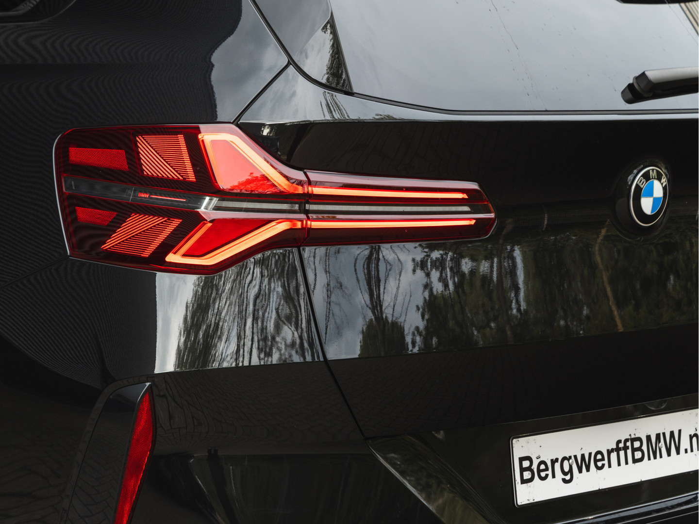 BMW BMW