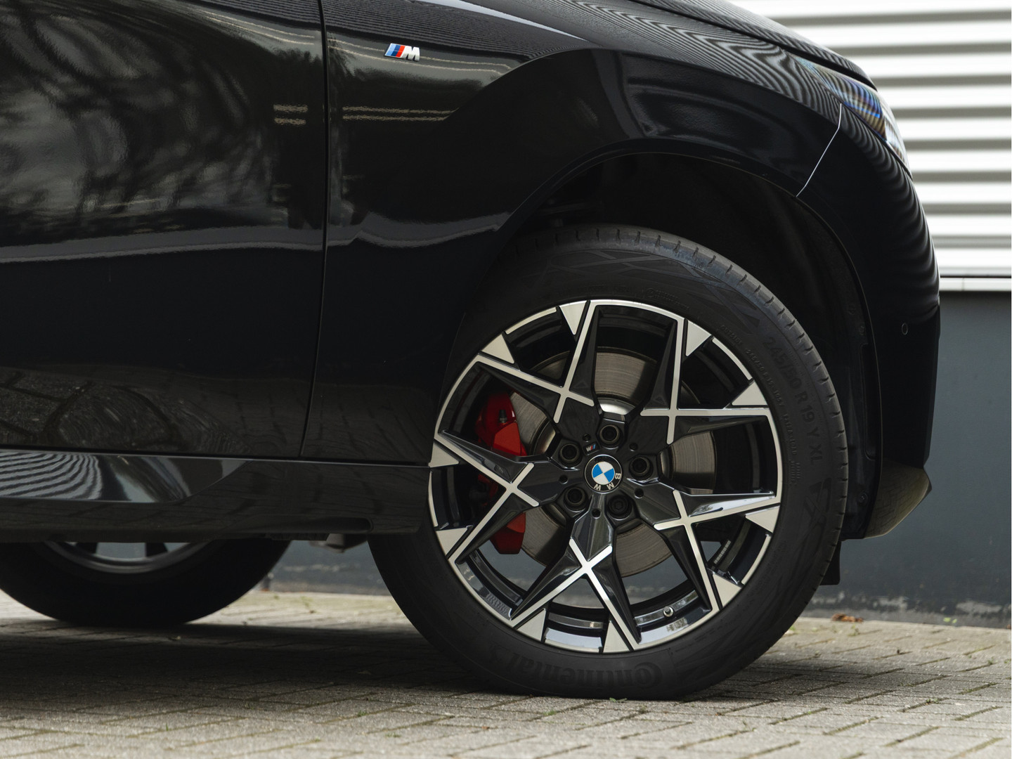 BMW BMW