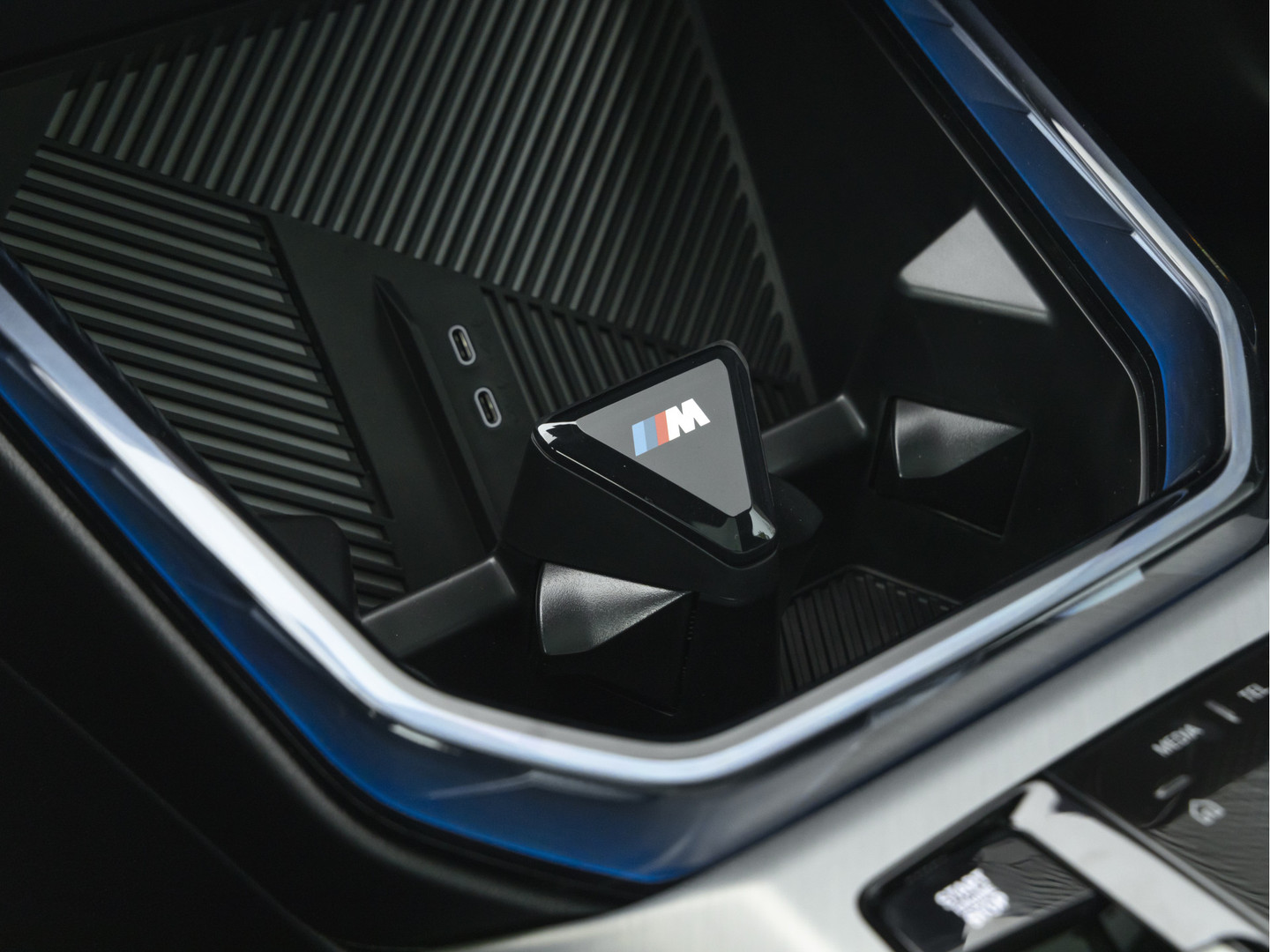 BMW BMW