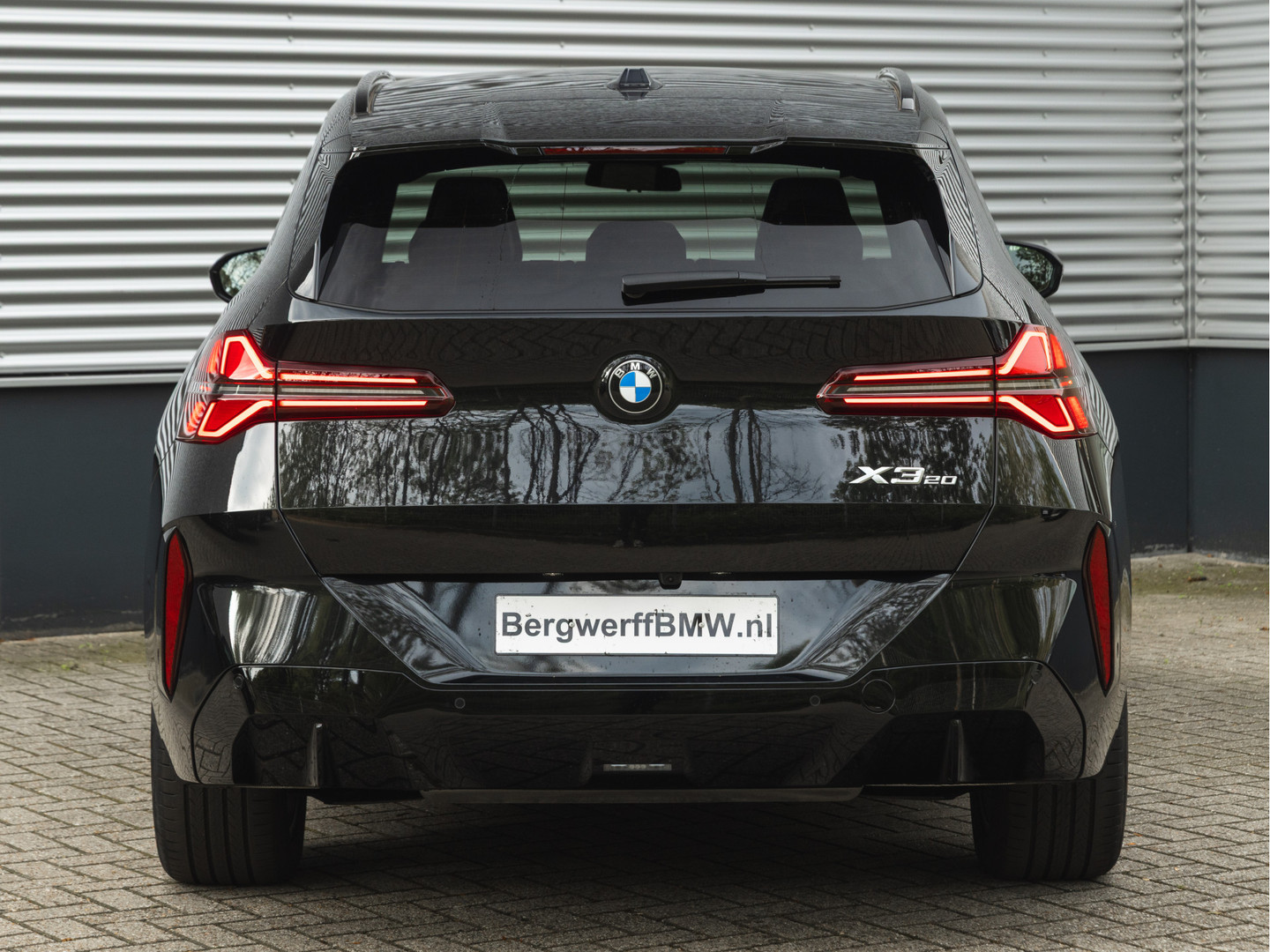 BMW BMW