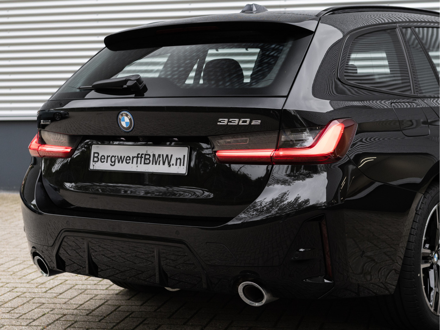 BMW BMW
