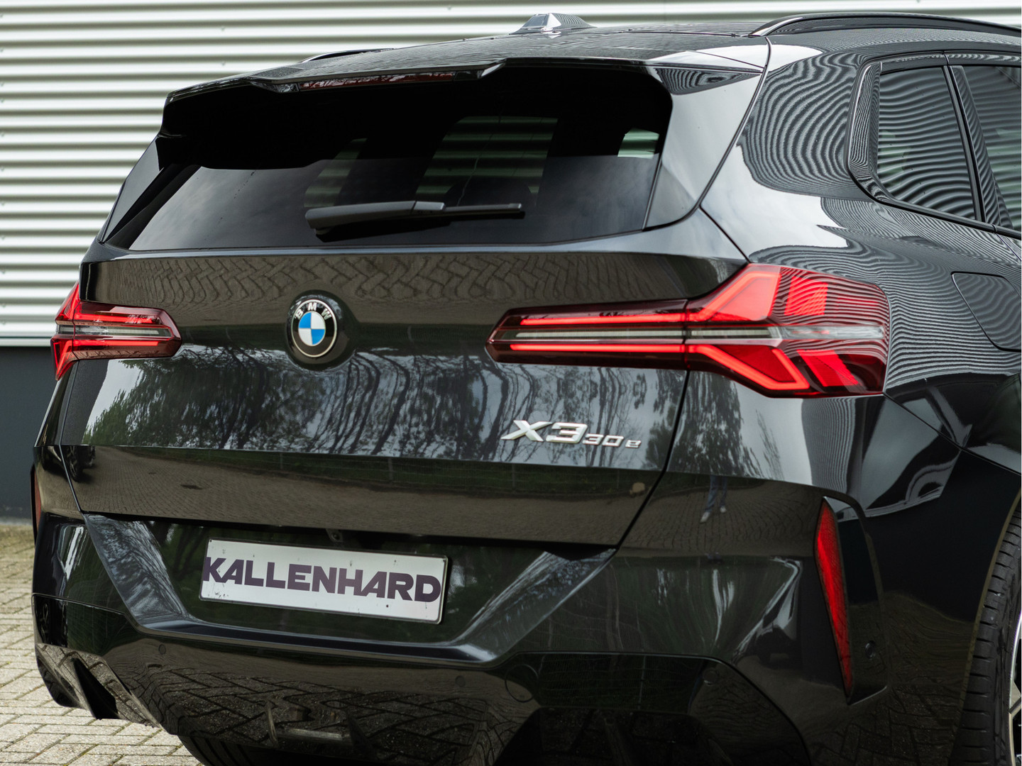BMW BMW
