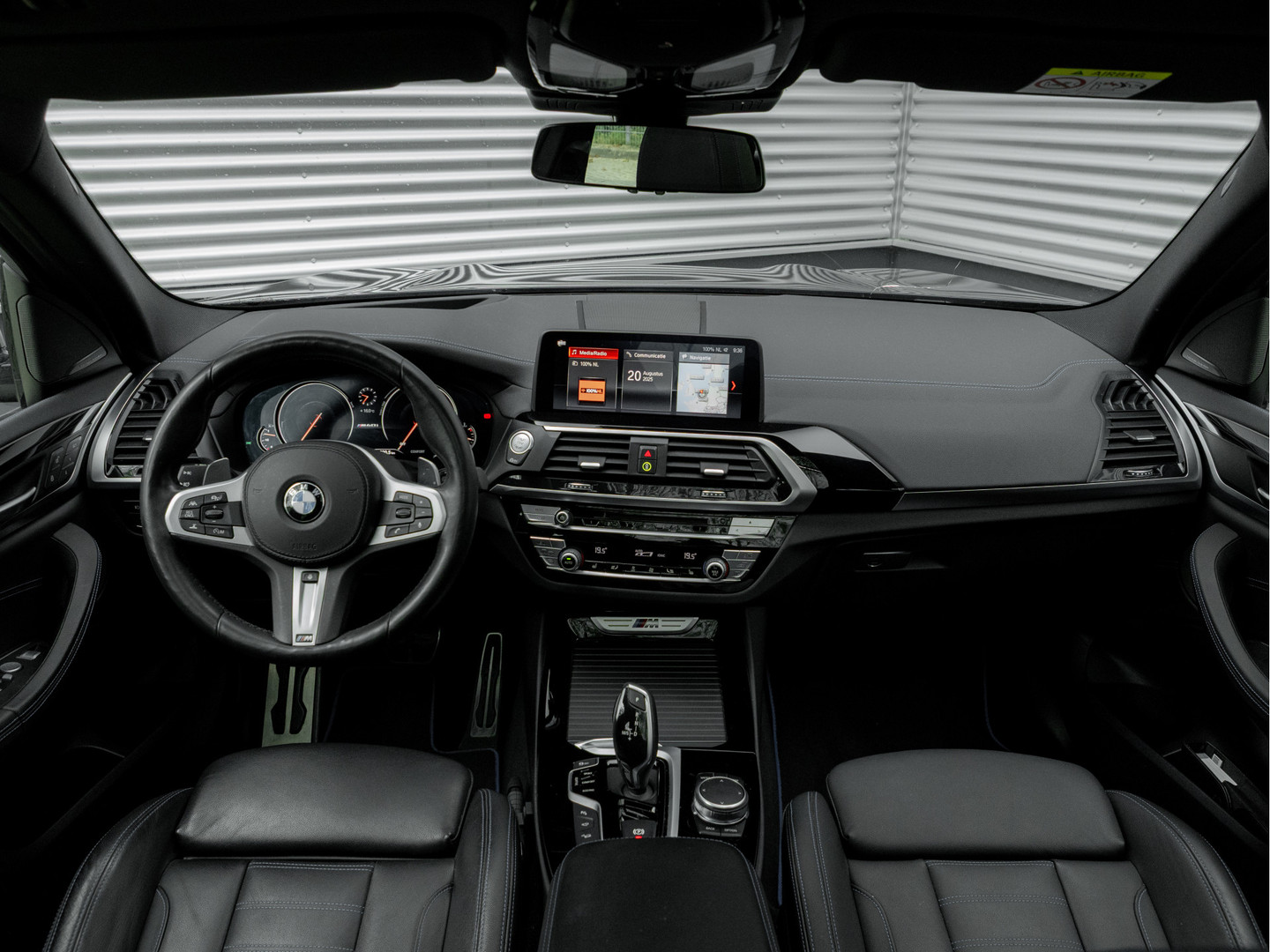 BMW BMW