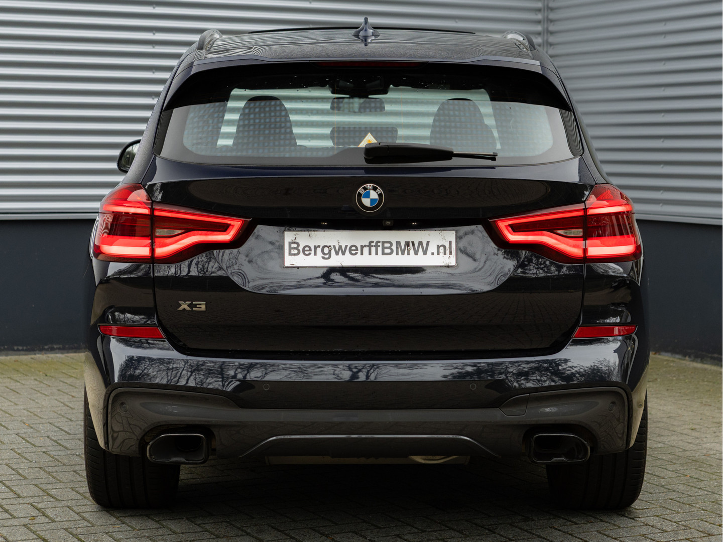 BMW BMW