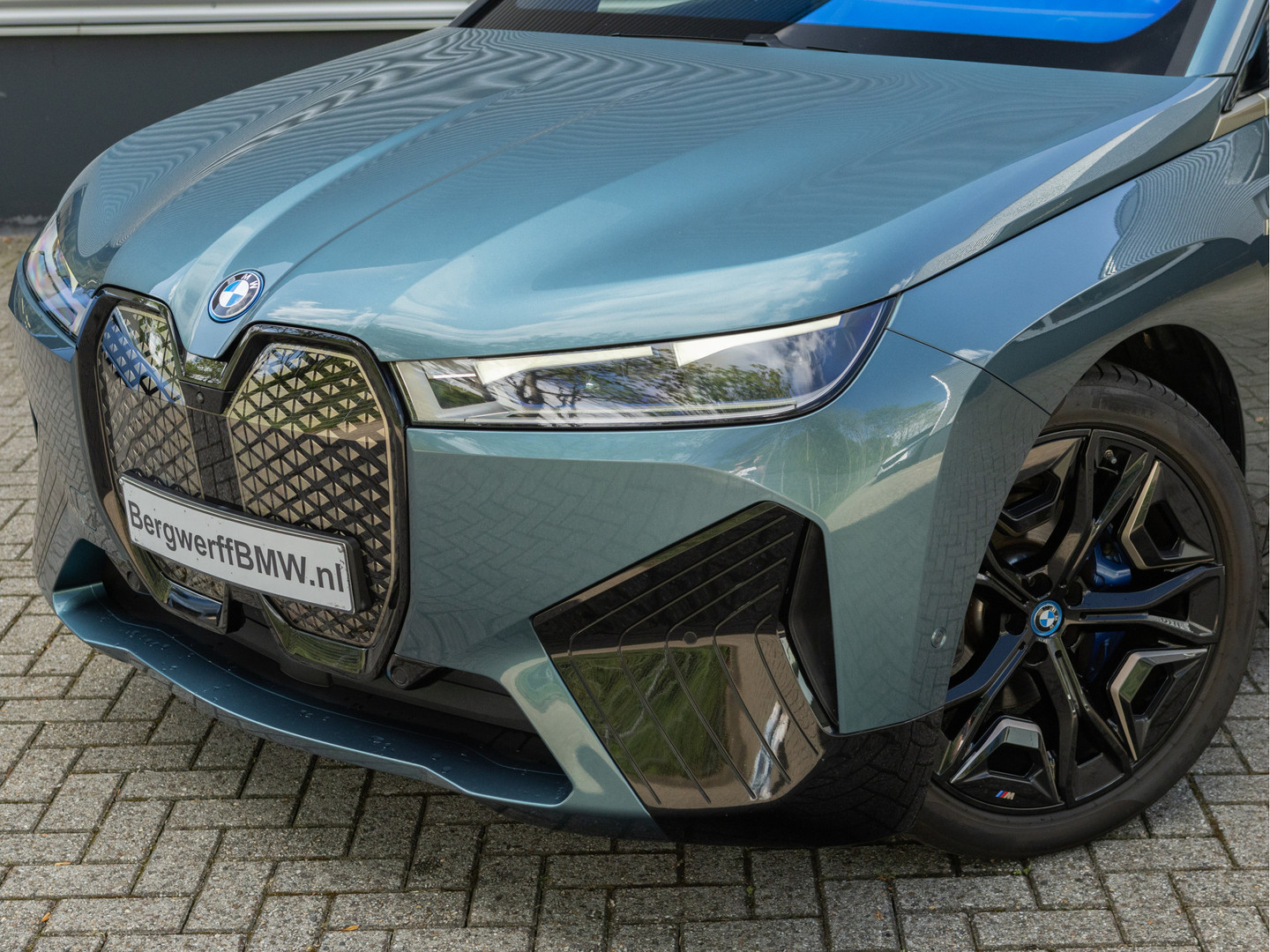 BMW