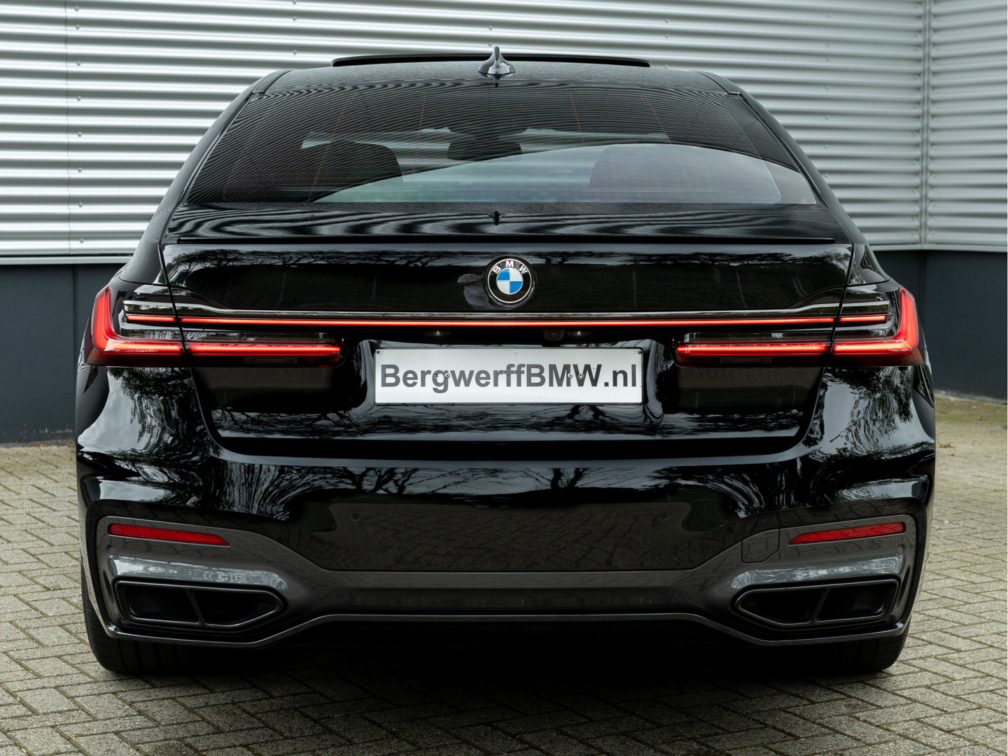 BMW BMW