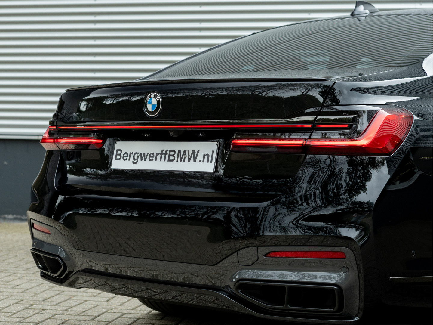 BMW BMW