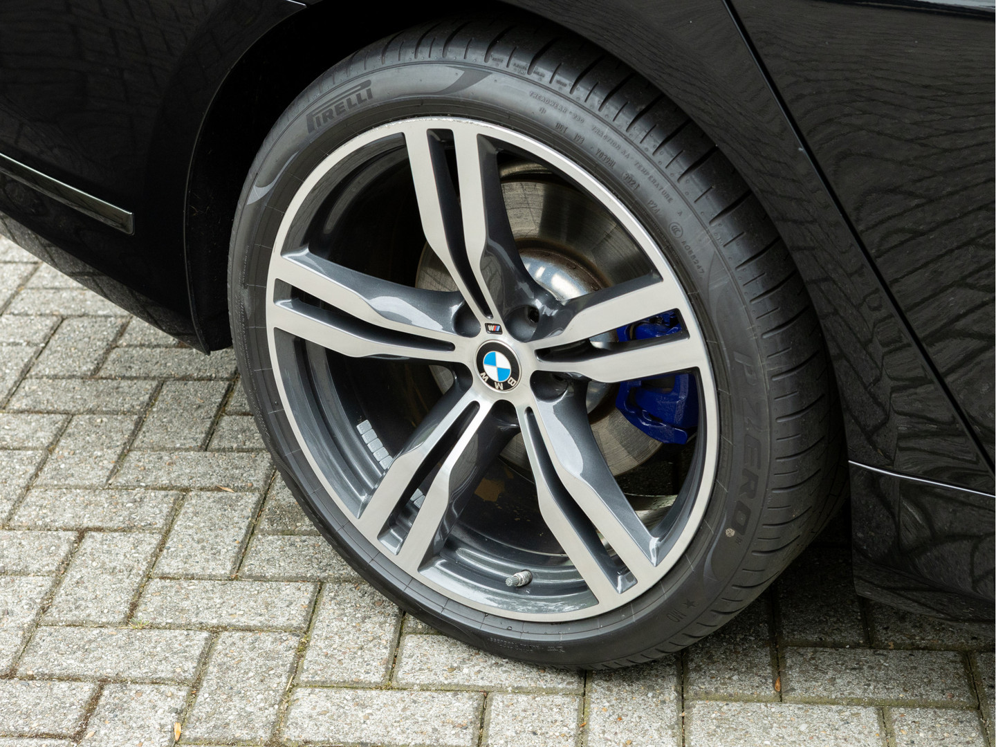 BMW BMW