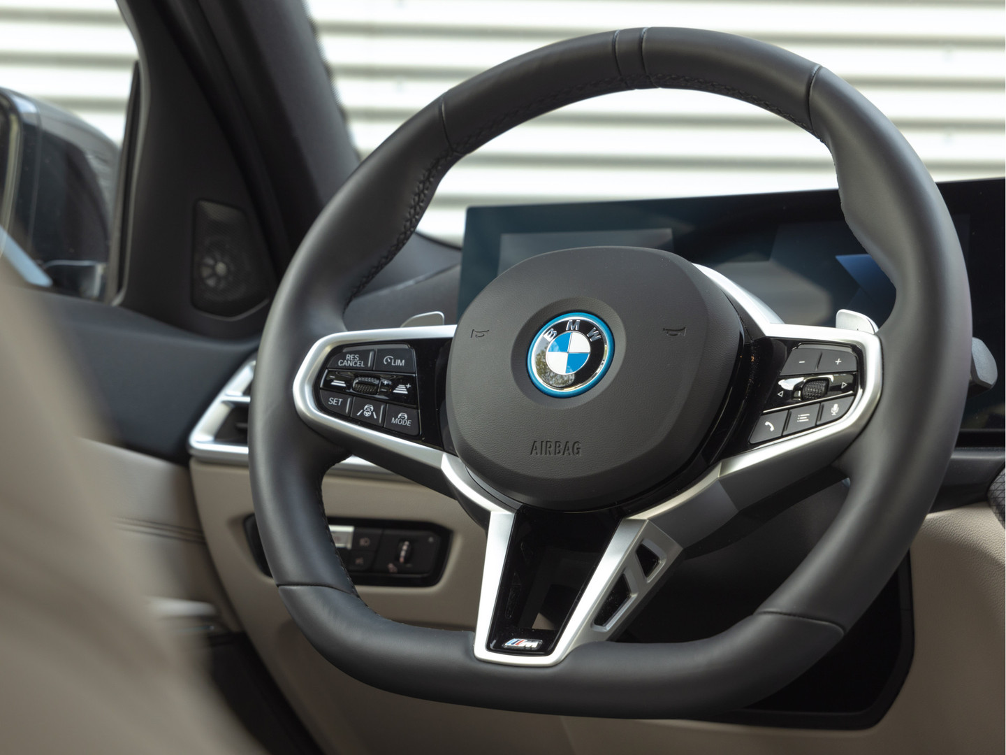 BMW BMW