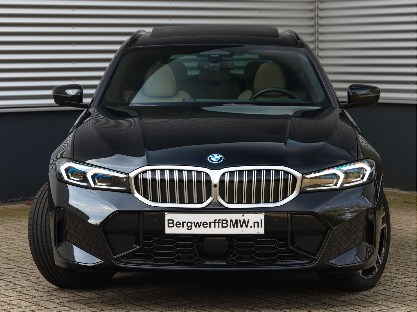 BMW BMW