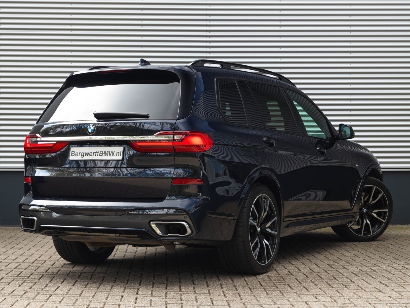 BMW BMW